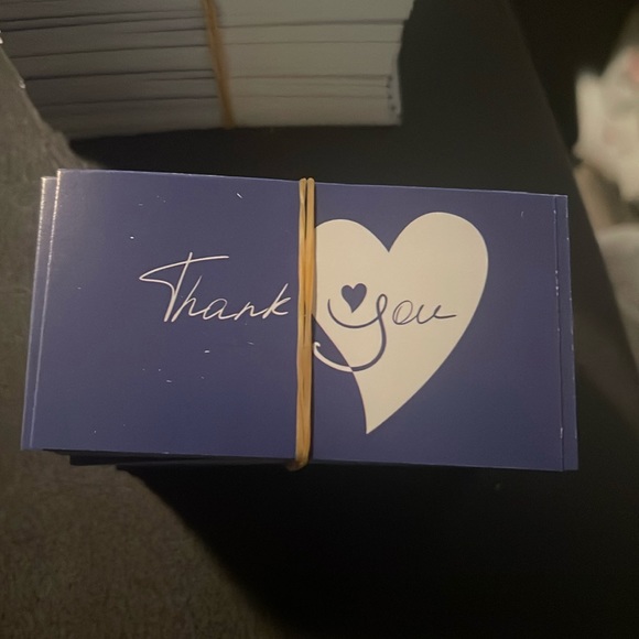 100 thanks you cards - Picture 1 of 1